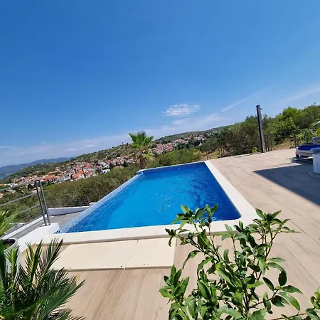 View Villa, Four Bedrooms Βίλα